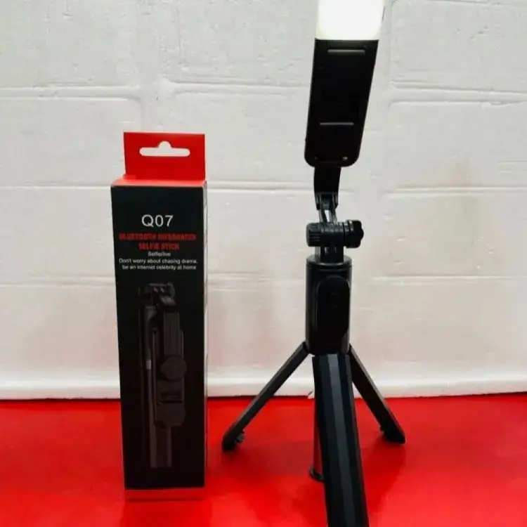 Q07 Bluetooth Selfie Stick with Light and Bluetooth Remote Control. Q07 Bluetooth Selfie Stick with Light and Bluetooth Remote Control
